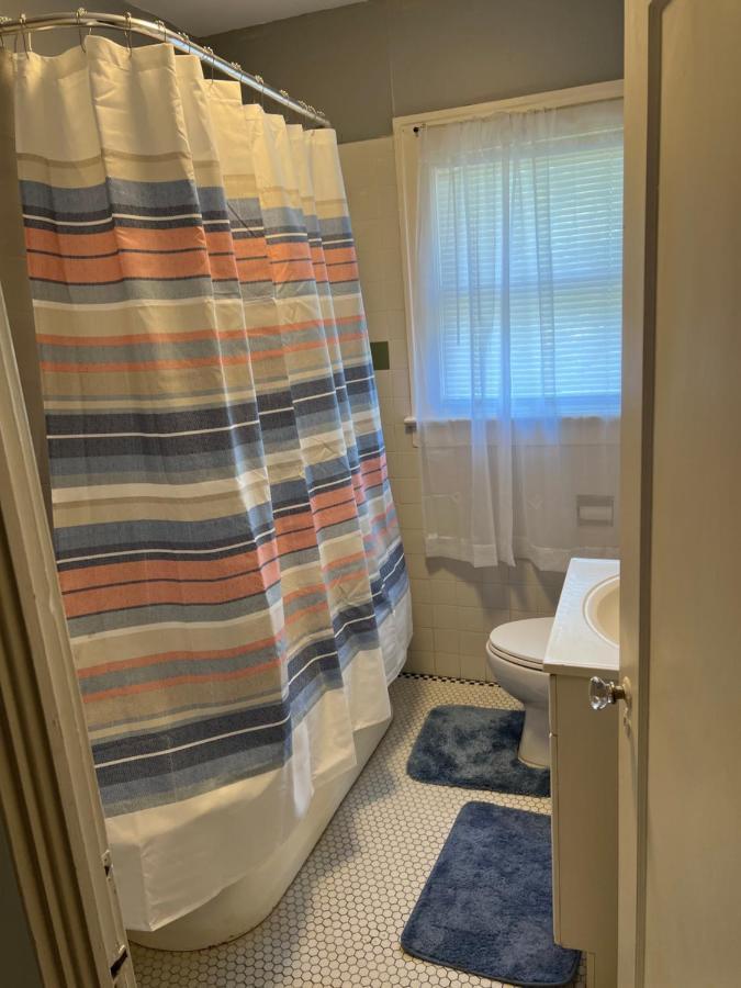 2Nd Level Duplex, Downtown Houston Near Toyota Center, Smoking Allowed On Balcony! Apartment Bagian luar foto